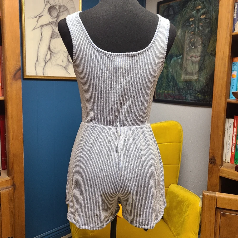 Caution To The Wind Sleeveless Striped Romper Size M - Picture 5 of 8